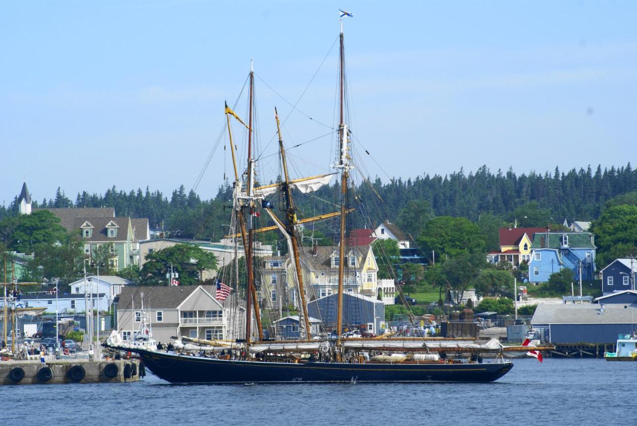 Harbour Bed & Breakfast 4*